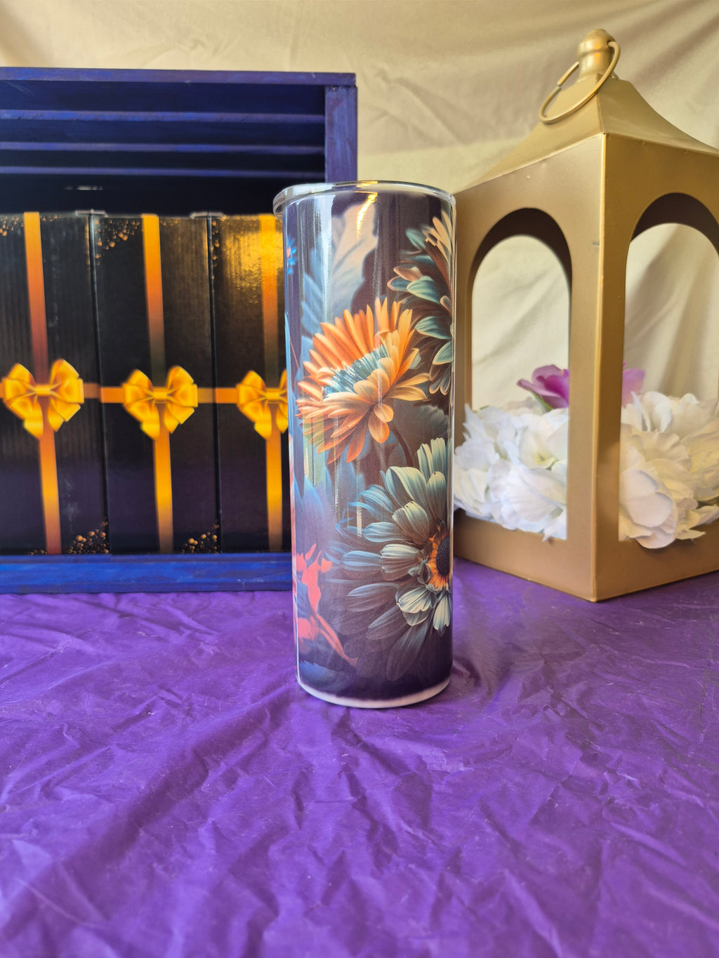 Flower tumbler